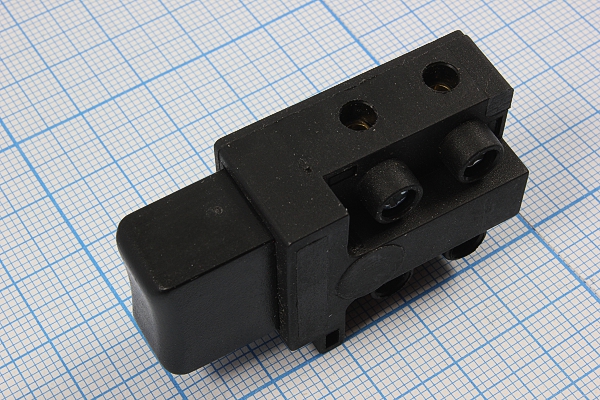 ПКнИнст\250\10\OFF-(ON)\\чер\чер\\4C\\HLT-10A\-2